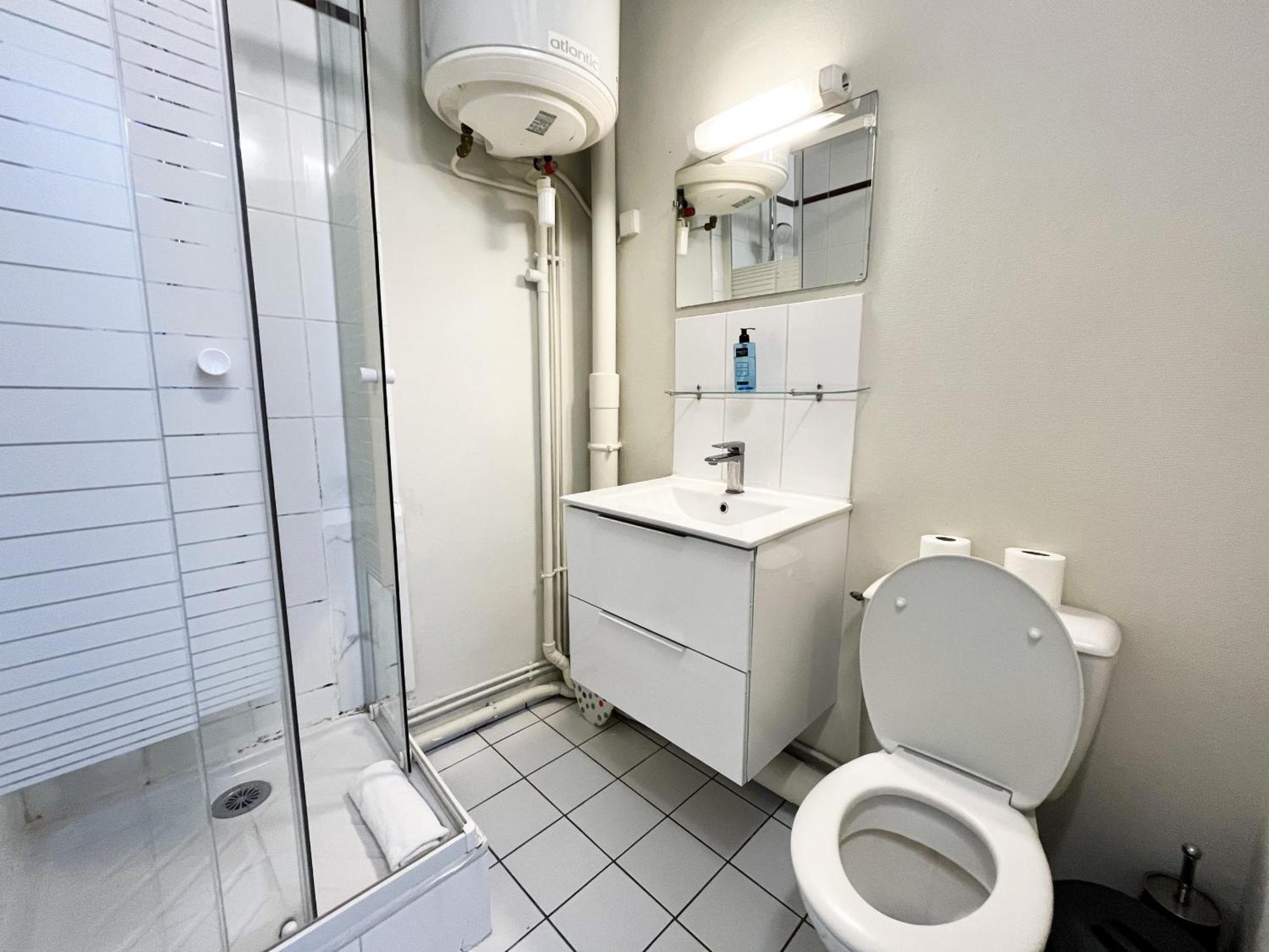 Apartment 164 - Charming In Center Of *